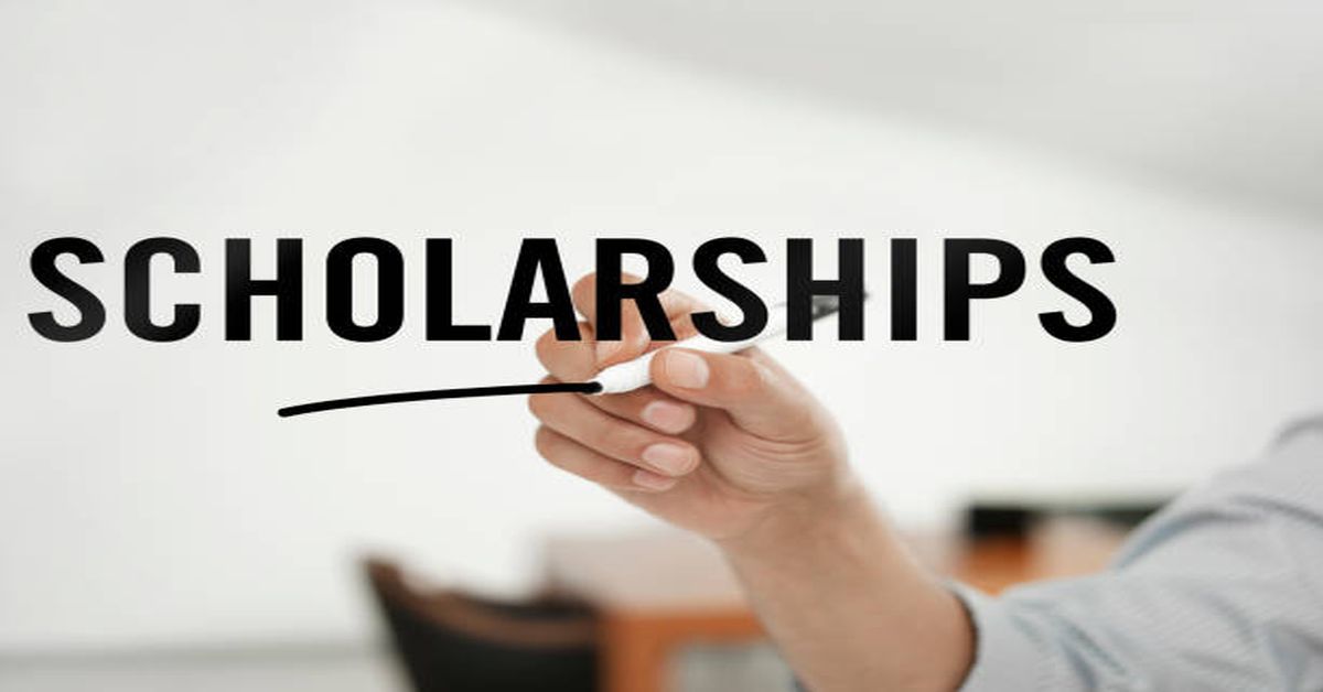 Study in Canada: University of Laval Undergraduate Scholarships 2023/2024 for African Students